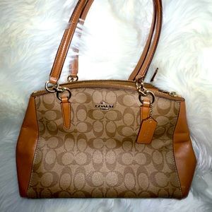 Lillie Carryall Signature Canvas